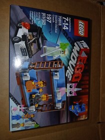 The Lego Movie LEGO Set 70818 Double-Decker Couch Sealed nib Retired