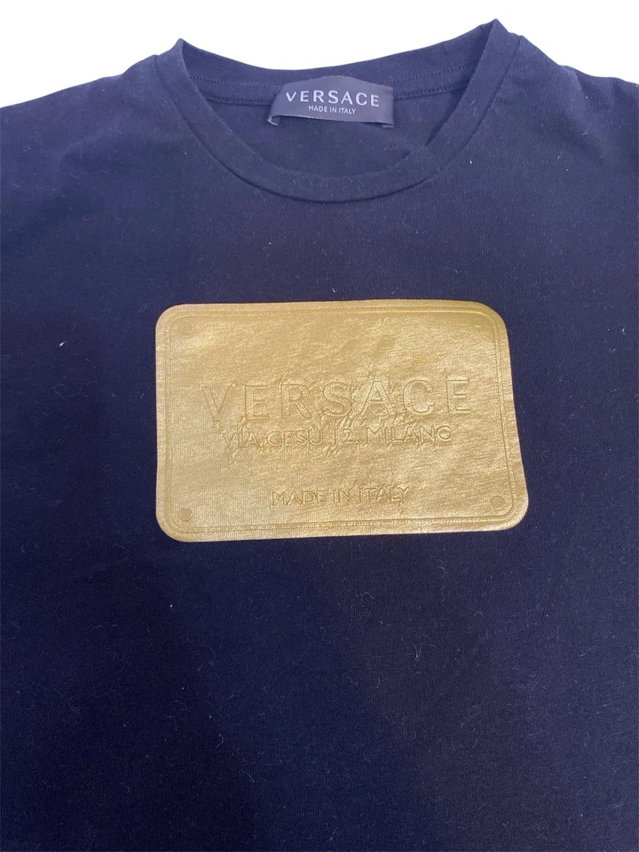 Camiseta Young Versace negra y dorada para niños talla 6 Foto 2 de 2