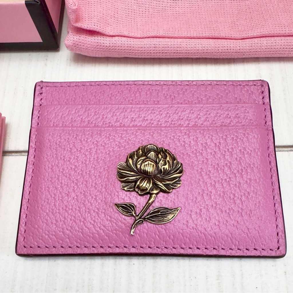 Limited Edition Pink Gucci Garden Card Holder Wallet | eBay