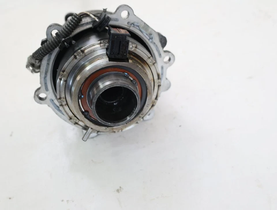 Diferencial Nissan X-TRAIL 1 T30 387618H500 Embrague Visco 2.2 100 KW 136 CV Foto 2 de 3