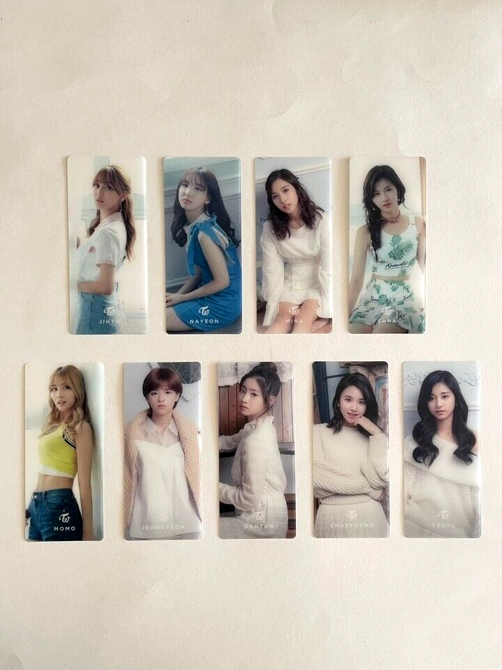 TWICE 2017 Season's GREETINGS Mini Calendar Photocard | eBay