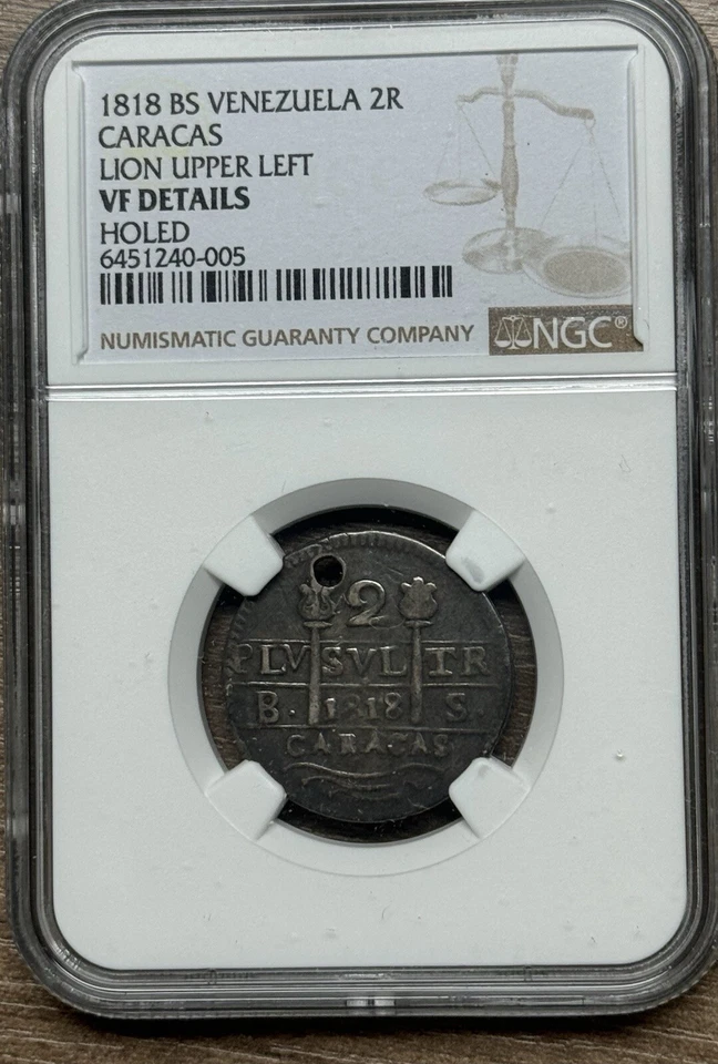 VENEZUELA Colonia Española Caracas Plata 2 Reales 1818-BS NGC VF Detalles Agujeros Foto 3 de 4