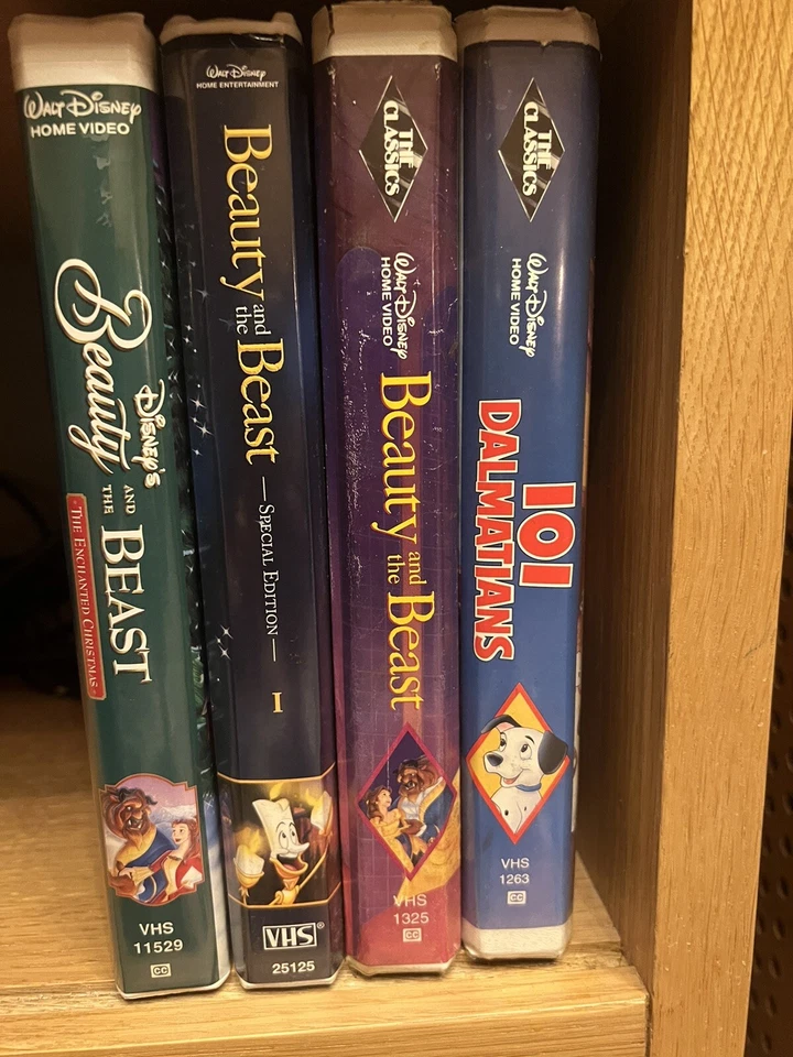Disney VHS Tapes, Black diamond, Gold, masterpiece Collection 22 Total. - Image 2 of 4