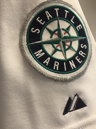 MICHAEL SAUNDERS SEATTLE MARINERS #55 MAJESTIC PRO AUTHENTIC MLB SIGNED JERSEY - Picture 8 of 24