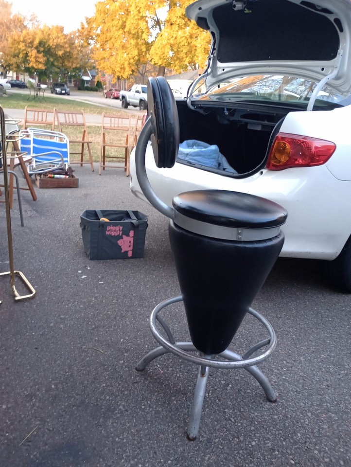 Vintage Padded Barrel Soda Shop Chair /w Backrest Very Solid 30" Tall