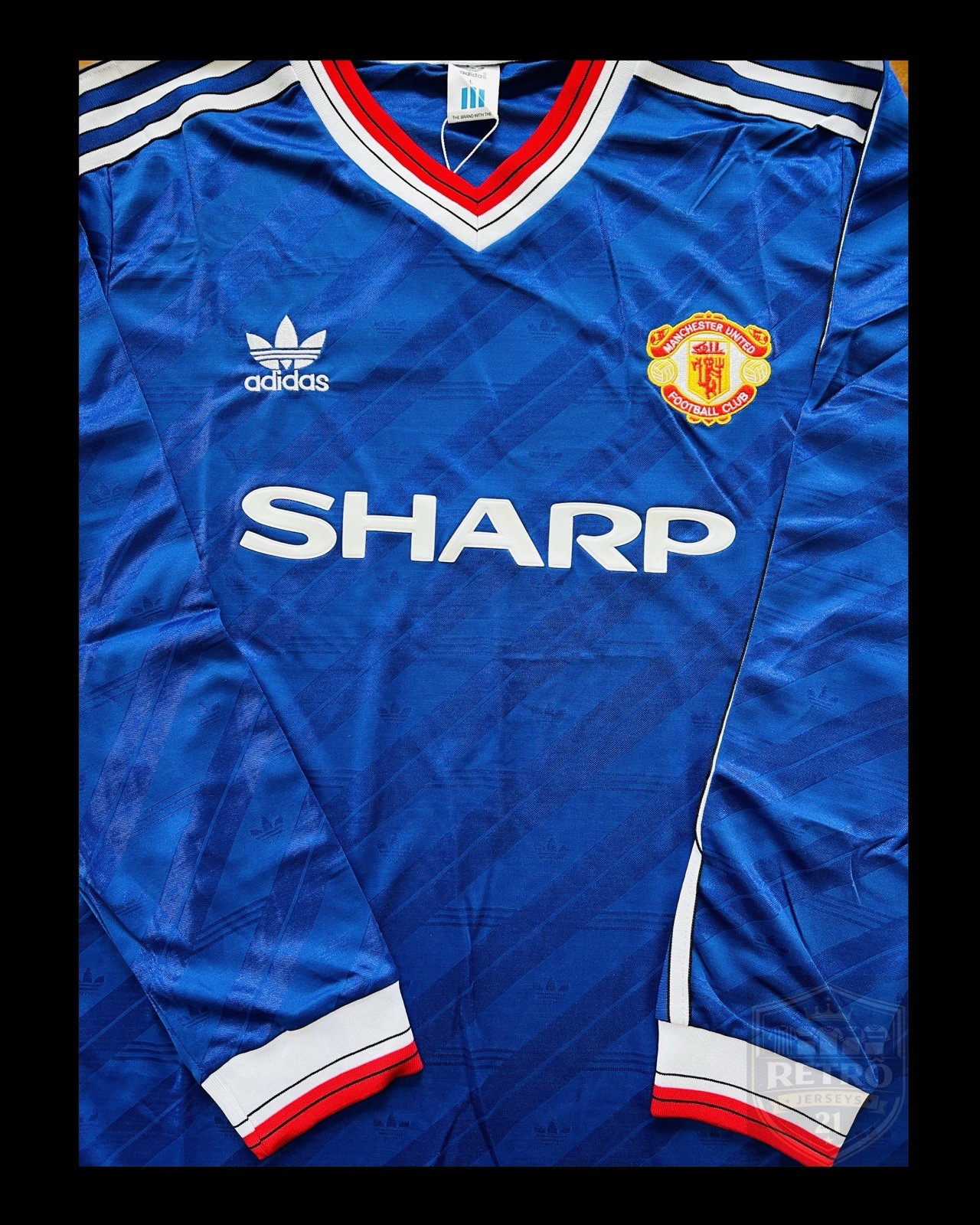 Manchester United Retrô Soccer Jersey Blue Sharp Sponsor Long Sleeve Size L
