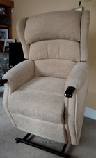 Celebrity Westbury Grande Riser Recliner Chair Dual Motor Lift/Tilt A Range
