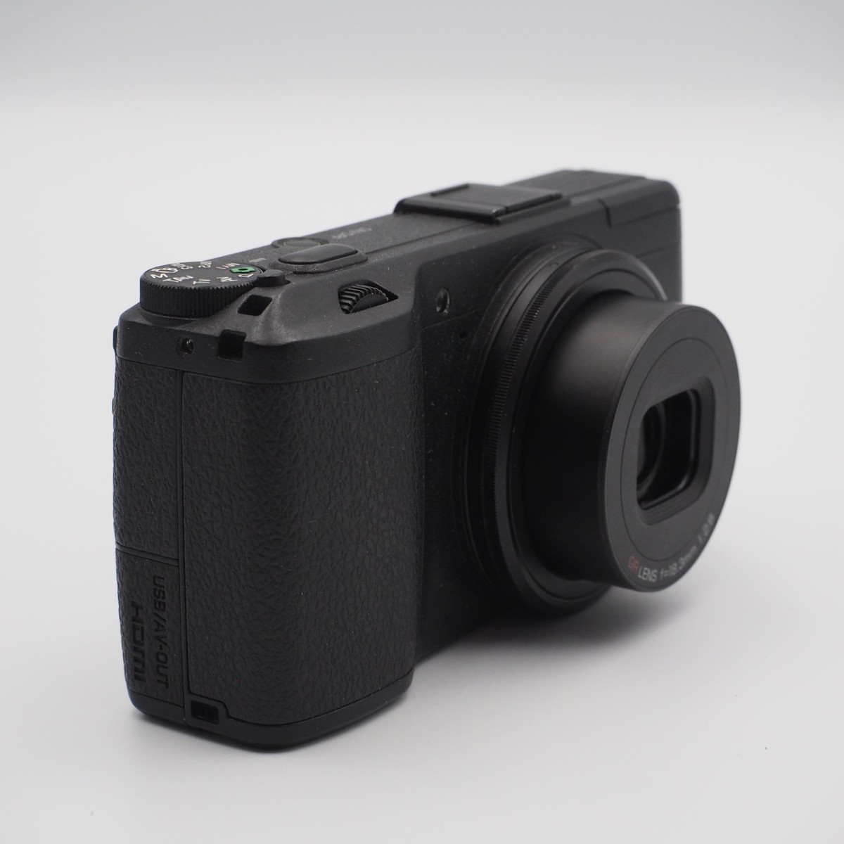 Mint] RICOH GR1 GR 16.2MP APS-C Compact Digital w/Chargers