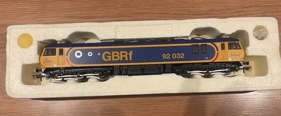 Hornby Spur O R3135 GBRF Class 92 Lokomotive 92032 Gleichstrom bereit