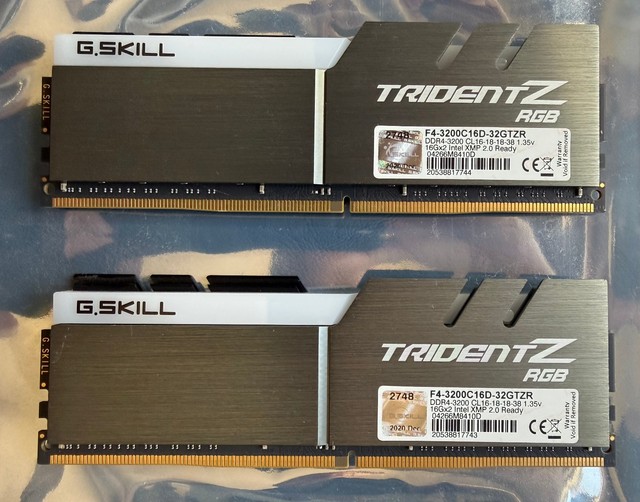 G.Skill Trident Z RGB 32GB DDR4-3200 CL16 (F4-3200C16D-32GTZR)