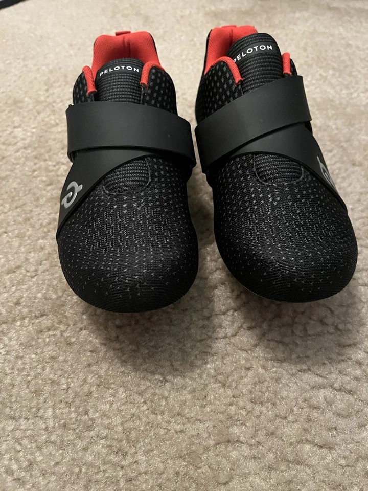 Zapatillas de ciclismo peloton altos para mujer talla 6,5 Spin Performance Next Gen como nuevas Foto 2 de 4