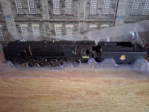 Hornby R30132 Spurweite OO BR 9F 2-10-0 92002 BR schwarz frühes Wappen | Condition: New