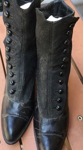 Antique Victorian Boots Ladies Button-Up Boots Black DECORATIVE
