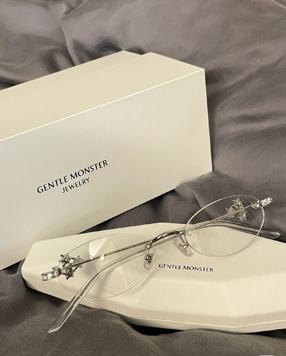 Gentle Monster 2025 Jewerly Collection Orora 2 Silver Clear Gentle Monster 2025 Jewerly Collection Orora 2 Silver Clear