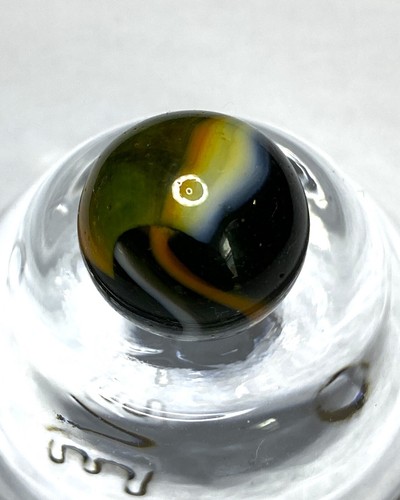 RARE MARBLE KING HYBRID WASP TRANSPARENT BASE WITH COLORFUL BANDS .61" M219 - Picture 4 of 11