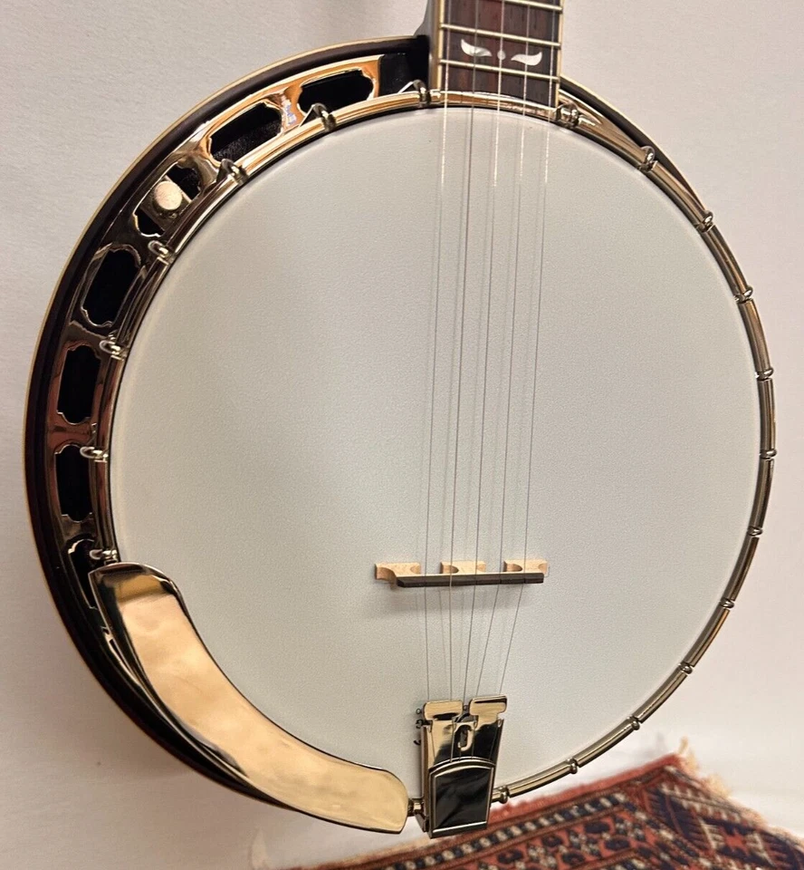 Recording King Madison RK-R35-BR Maple Resonator Banjo with free hardshell case - Image 2 of 4