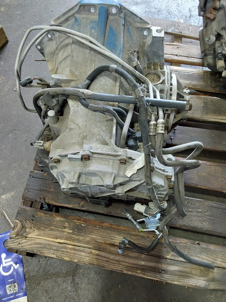 Dodge Intrepid 2002 2,7 L transmisión automática 74 k millas OEM 4799941 288045 Foto 3 de 4