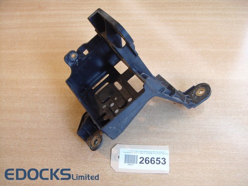 Halter Träger Befestigung ABS Steuergerät Hydraulikblock Astra H Zafira B Opel