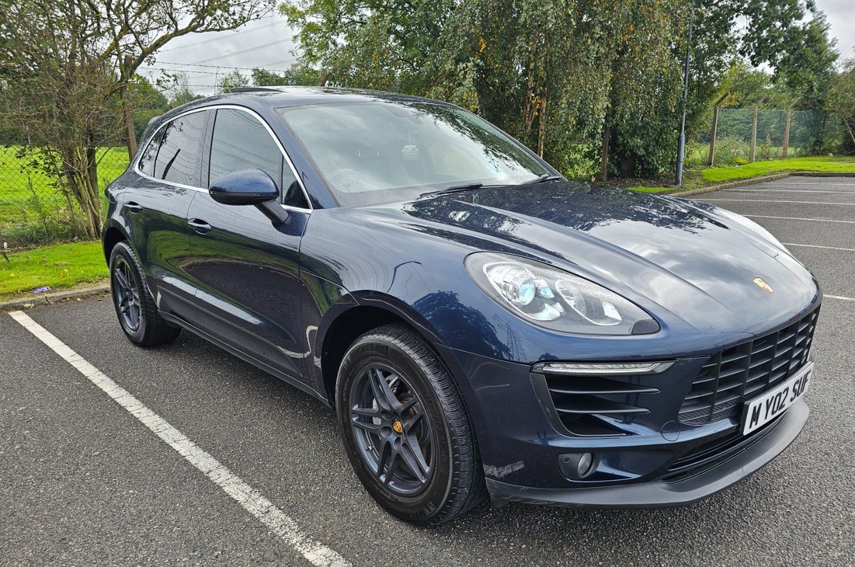 Porsche Macan 2015