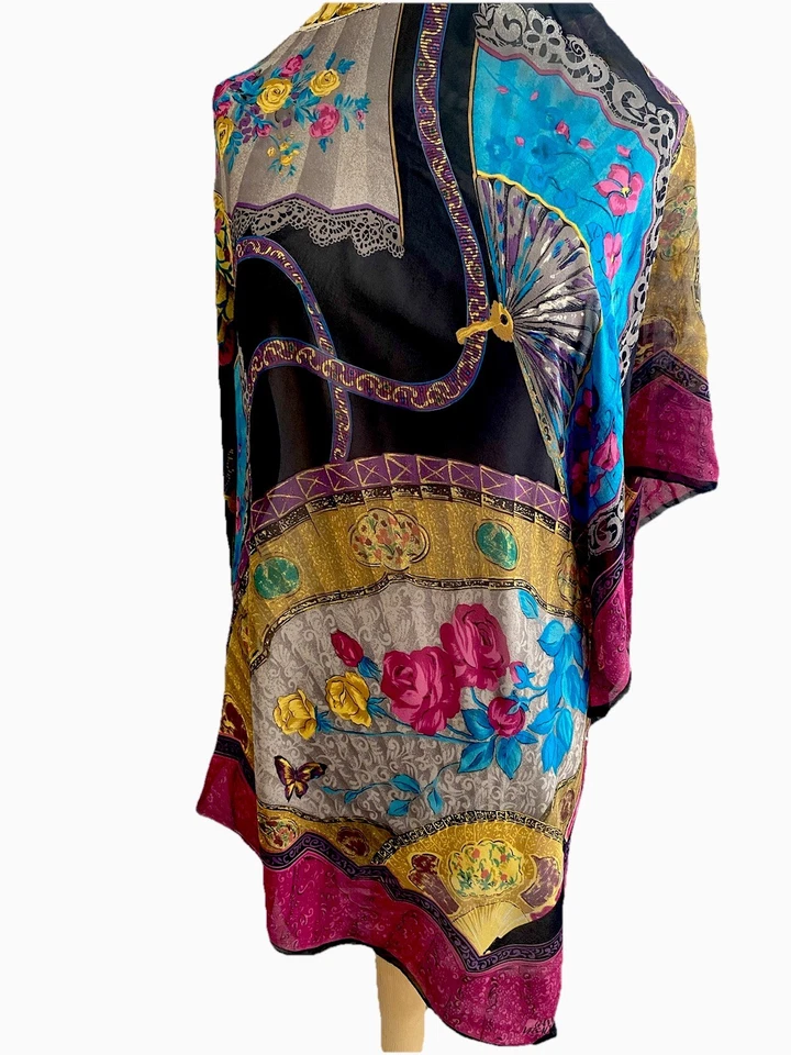 Mantón de seda multicolor S35# Gianni Versace 51/55 pulgadas tiene agujero Foto 2 de 4