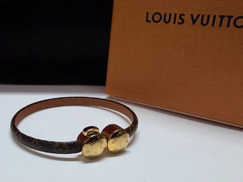Louis Vuitton Historic Mini Monogram Bracelet Size 17 M6407F