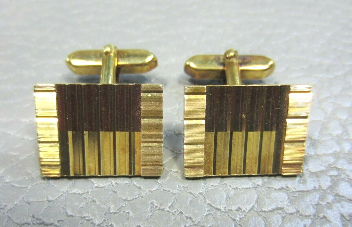 Contemporary Laser Cut Linear Geometric Yellow Go… - image 1