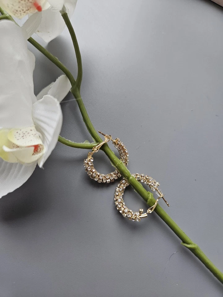 Goldene Glitzer Creolen/Ohrringe für Damen, NEU und ungetragen, Marke unbekannt - Bild 2 von 3