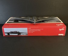 Herpa 1:200 USAF B-2A Spirit Whiteman AFB 13t...