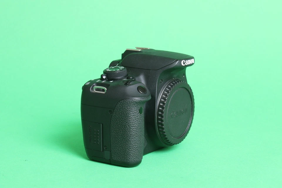 Canon EOS 700D, photo 3 of 5