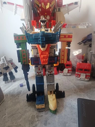 Transformers G1 Victory C-131 Trainbot Raiden Figure lot of