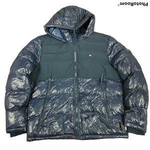 tommy hilfiger navy puffer