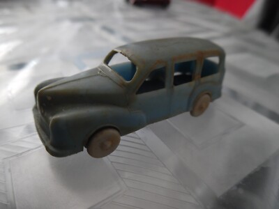 Miniature Peugeot 203 Berline Beige - Échelle 1/87 HO - SAI Retro 87 - Neuf Sous Blister