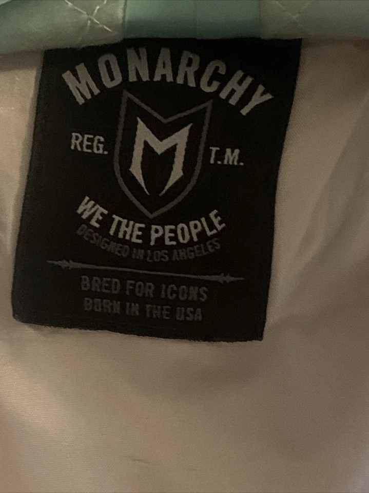 Abrigo de trinchera/coche Monarchy bronceado para hombre con cinturón de un solo pecho talla mediana charretera Foto 2 de 4