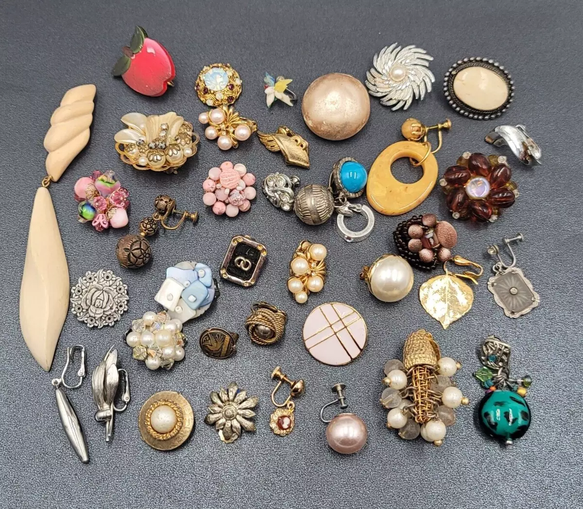 Vintage clip on earrings best sale lot