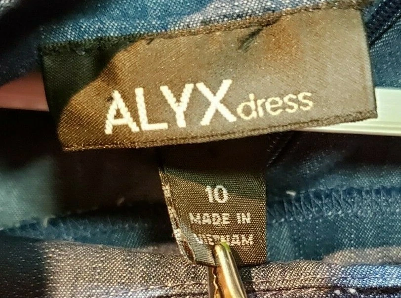 Abito ALYX blu scuro manica ad aletta leggero aderente e svasato denim elasticizzato taglia 9