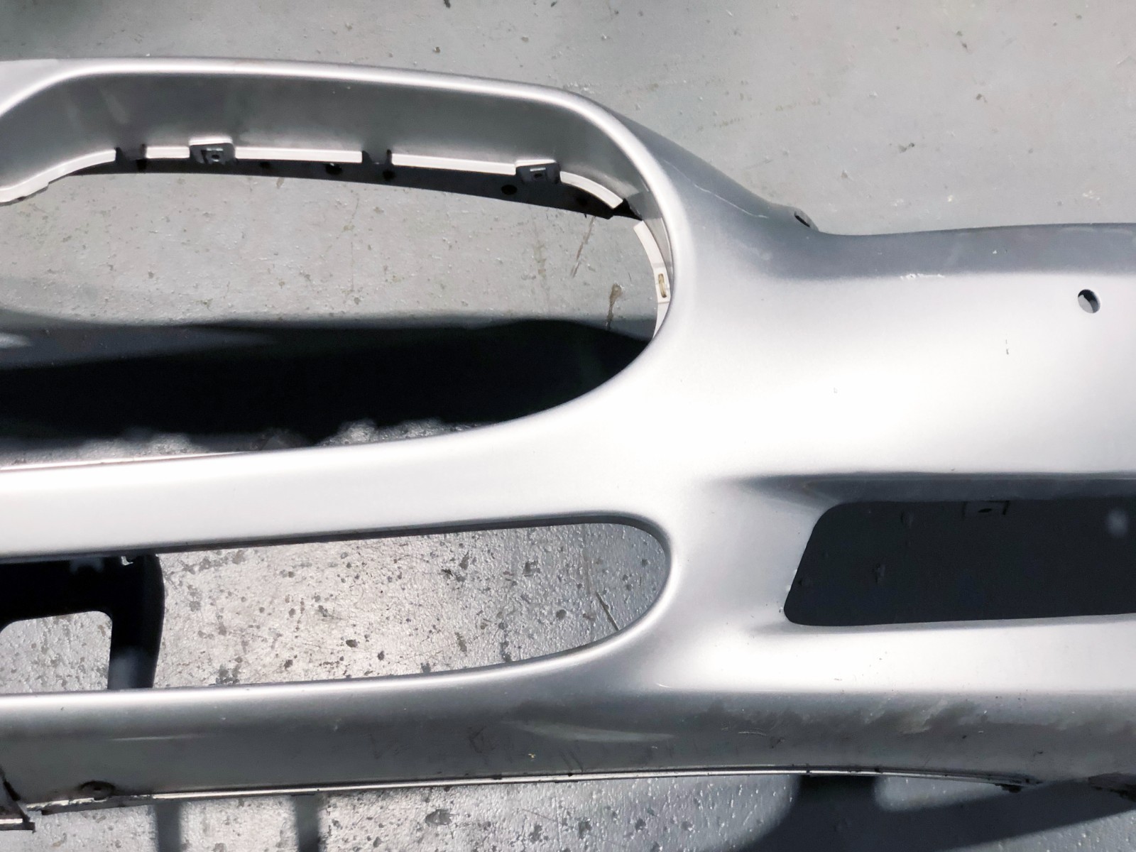 09-13 Maserati Quattroporte M139 Front Bumper Cover GRIGIO TOURING Silver OEM 10
