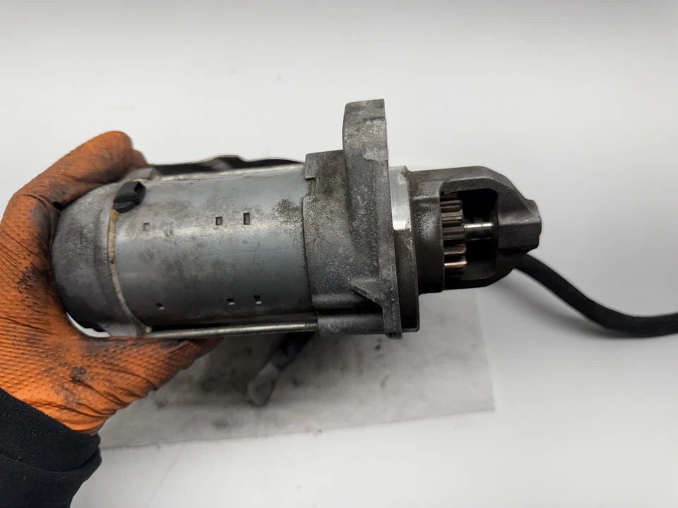 Motor de arranque 12V OEM 12667973 2017 2018 2019 2020-2024 CADILLAC XT5 3.6 Foto 4 de 4