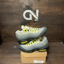 Nike Air Max 95 OG Neon 2020  Pre-Owned Size 7.5 NB 