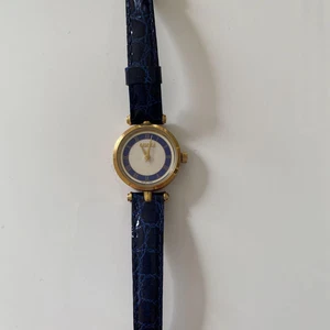Montre GUCCI du Japon