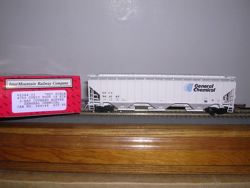 INTER. #45344 General Chemical "Gris" lado acanalado 3 bahías Cov.Hop. c/2-diff #s 1:87 | Zustand: New