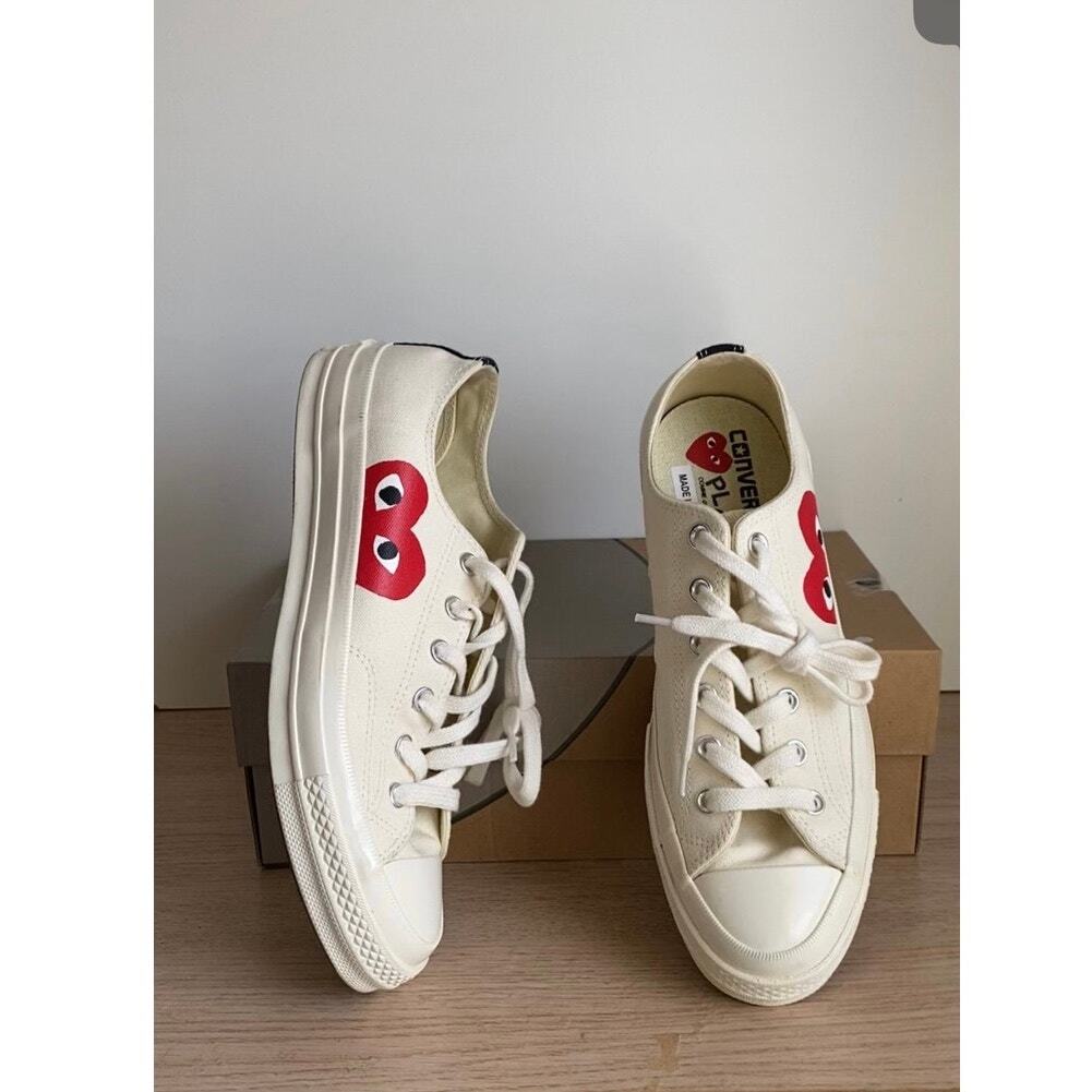 Comme Des Garçons Play x Converse Heart Sneakers- M 8- W 10  display picture 1