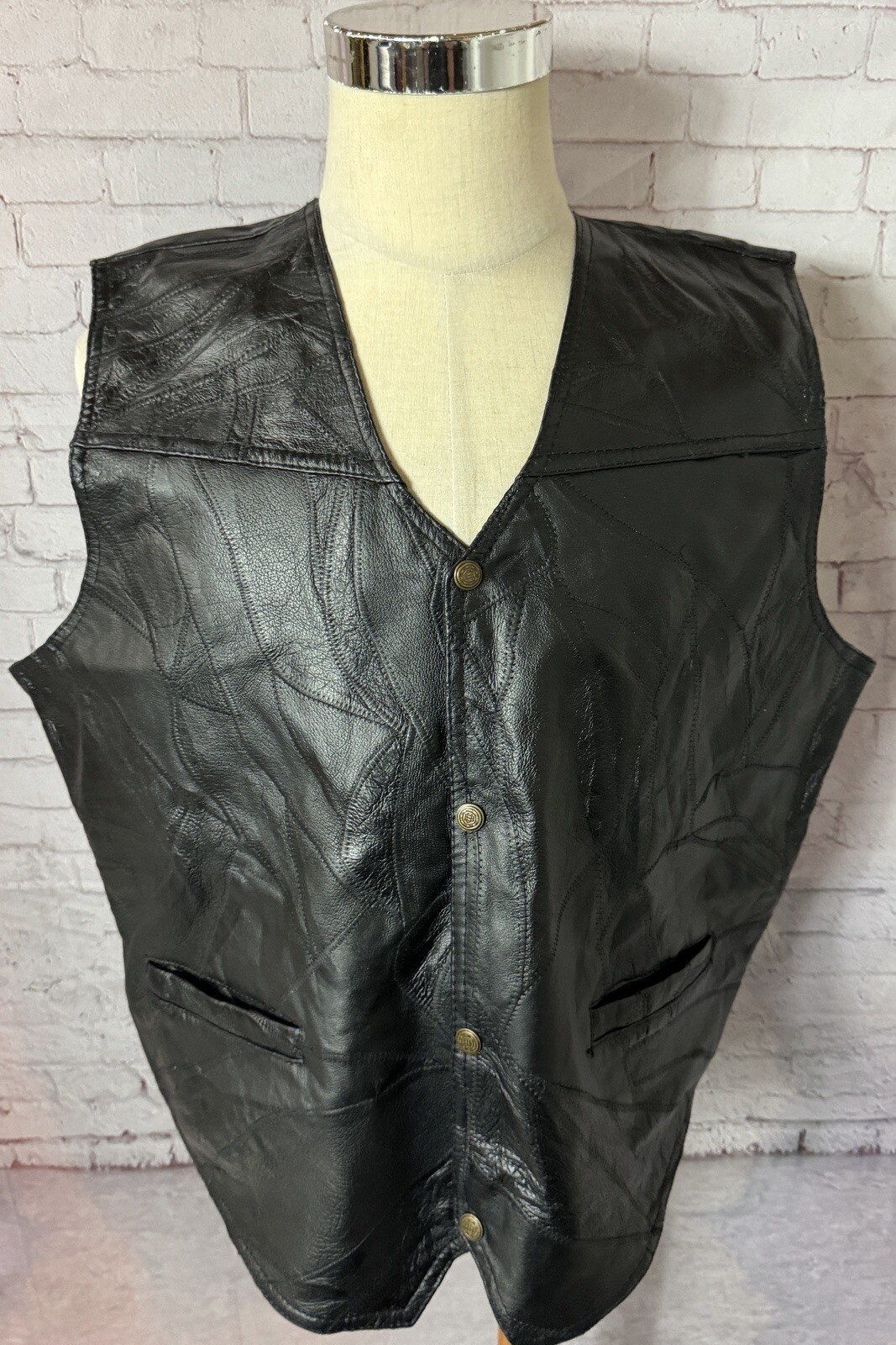 Black Patchwork V Cut Snap Button Leather Vest Mo… - image 1