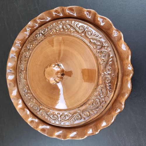 Casserole Dish w/ Lid 10" Brown Celebrating Home Stoneware Venetian Spice EUC - Picture 12 of 12
