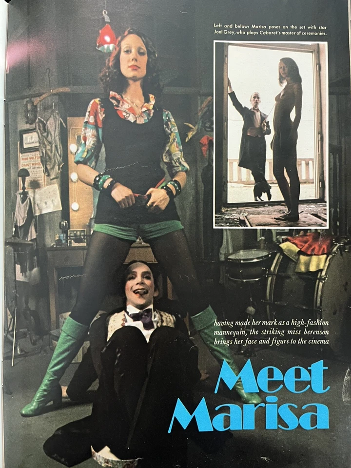 Playboy Oct. 1971 1st Solo Black Model on Cover! Vargas girl! Centerfold Intact! Foto 4 de 4