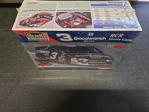 Revell/Mono #3 GM Goodwrench RCR Monte Carlo Model Kit 1/24 Old Stock & Sealed - Picture 2 of 9