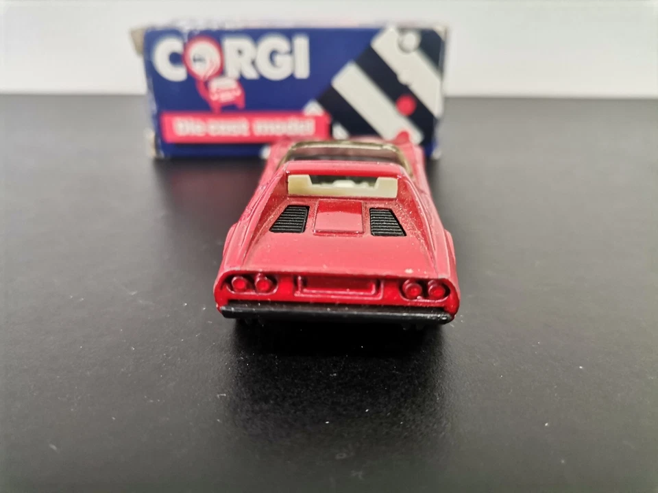 CORGI FERRARI 308 GTS - Immagine 3 di 4