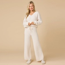 Softies Waffle Marshmallow V Neck Luxe Lounge Set Women  s Size Small Almond
