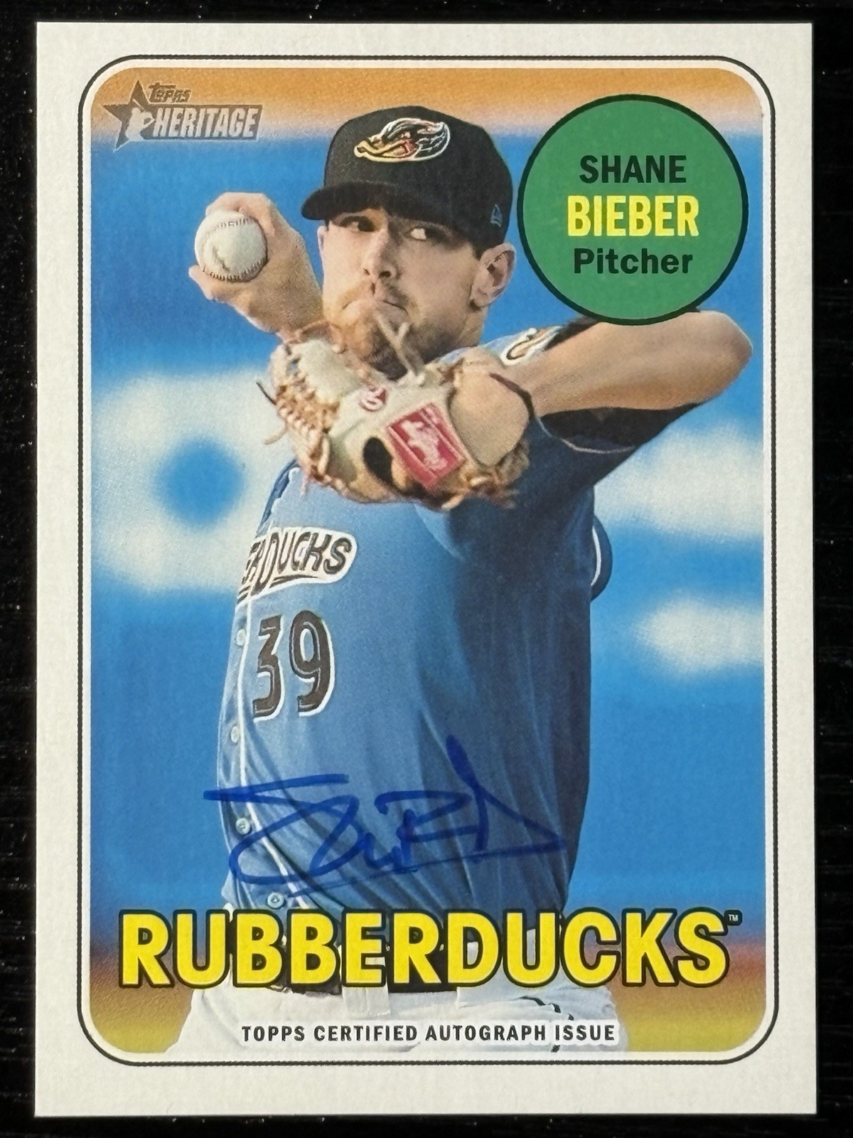 2018 Topps Heritage Minor League Real One Shane Bieber Rookie Auto RC ~ sharp!