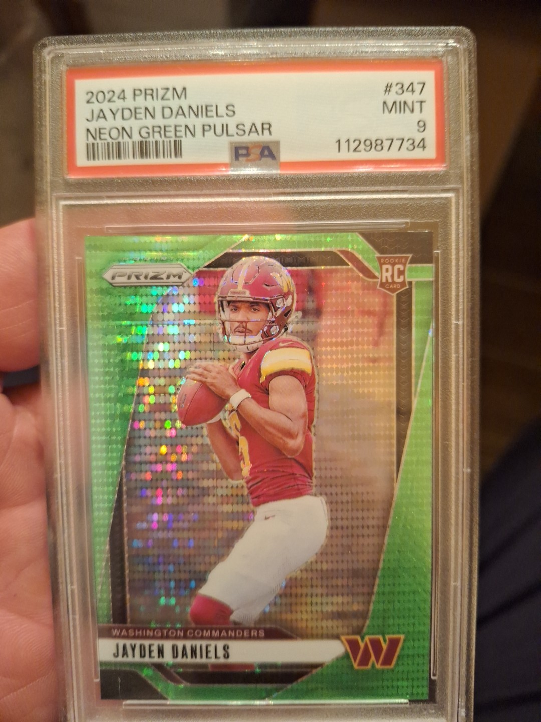 2024 Panini Prizm - Rookies Jayden Daniels #347 Neon Green Pulsar Prizm (RC)