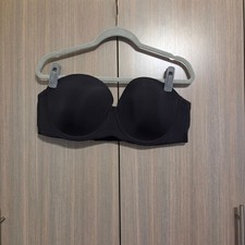 Black Strapless Bra